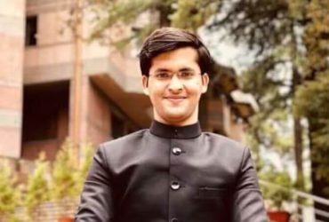 Youngest IAS Officer in India