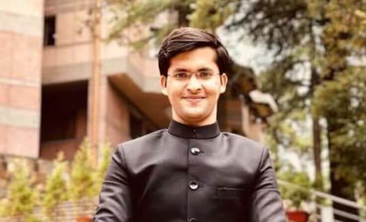 Youngest IAS Officer in India