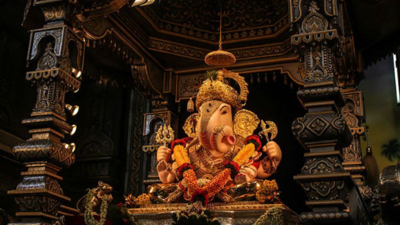 Dagdusheth Halwai Ganapati Temple Photos