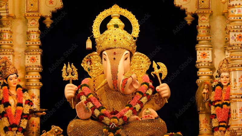 Dagadusheth Halwai Ganpati Temple Photos