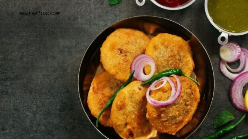 Pyaz Kachori